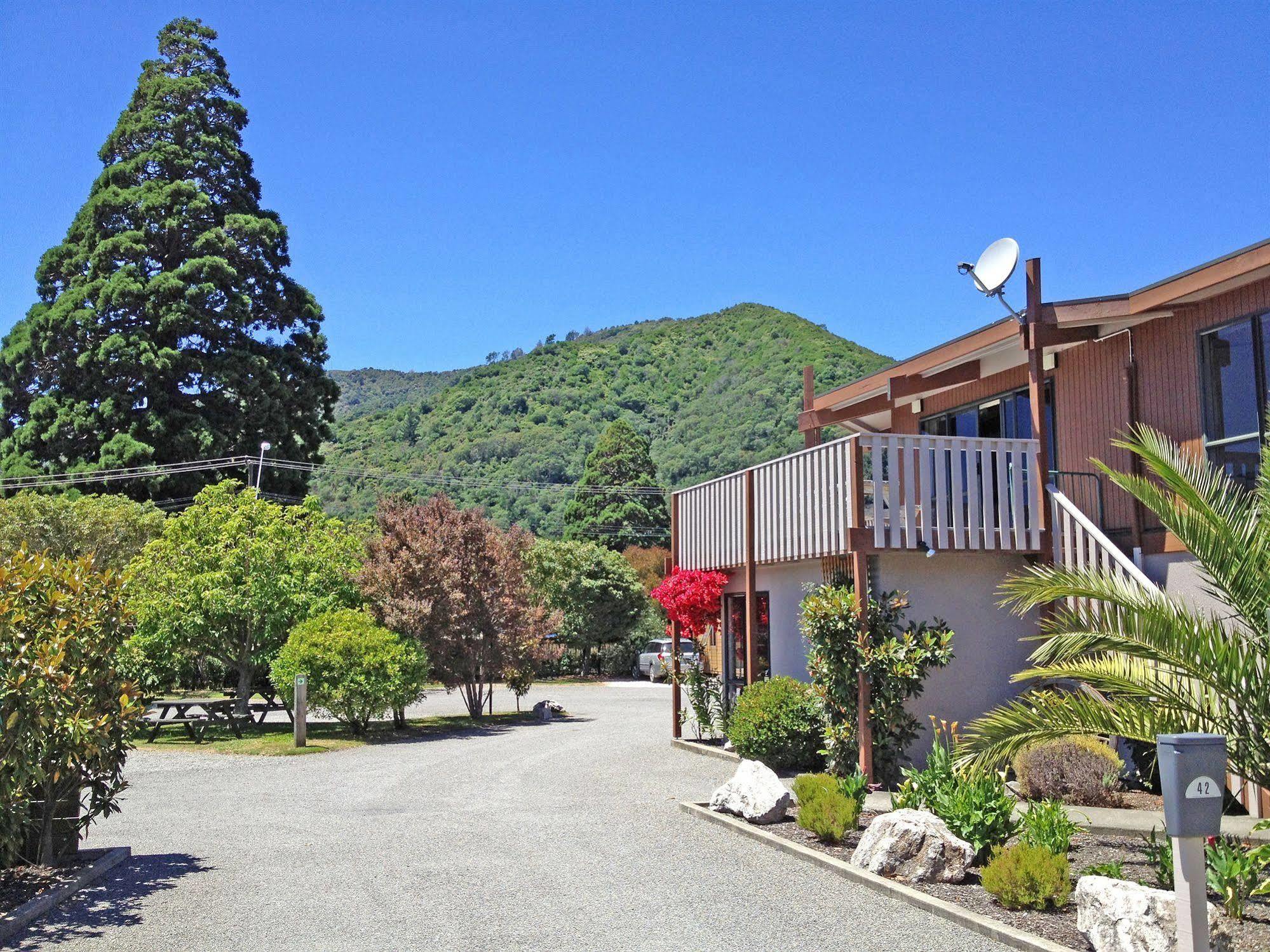 Picton Campervan Park Экстерьер фото